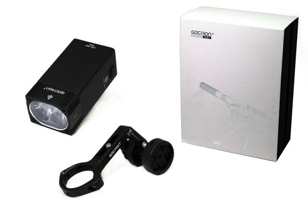 Фонарь передний GACIRON V7D-1000 1000lm,1диод,4режима,Li-аккум,USB,крепление H10,алюм.черный                                                                                                                                                              