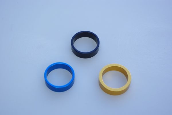 Проставочное кольцо MD-AT-01 Alloy 6061 28,6*10mm синее алюмин.анодированное                                                                                                                                                                              